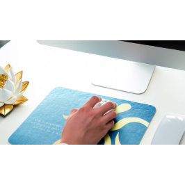 ヨガ瞑想インストラクターライフコーチOM引用文 マウスパッド