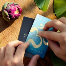 ヨガ瞑想インストラクターロイヤリティパンチオムシンボル