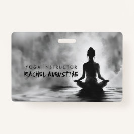 ヨガ瞑想インストラクターロータスポーズイ絵画ンク バッジ