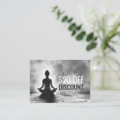 ヨガ瞑想インストラクターロータスポーズイ絵画ンク 割引カード (スタンド正面)