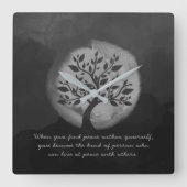 ヨガ瞑想インストラクター白黒ツリー引用文 スクエア壁時計 (正面)