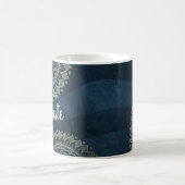 ヨガ瞑想インストラクター金ゴールドマンダラネイビーブルー コーヒーマグカップ (中央)