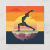 ヨガ講師 瞑想 ポーズ 太陽 飛ぶ島 スクエア名刺 (正面)