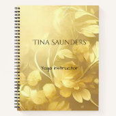 ヨガ金ゴールド花名前をカスタムする ノートブック (正面)