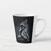 ヨガ霊気インストラクター一本足キングピジョンポーズ カフェラテマグ (右)