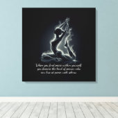 ヨガ霊気インストラクター一本足キングピジョンポーズ キャンバスプリント (インサイチュ (ウッドフロア))