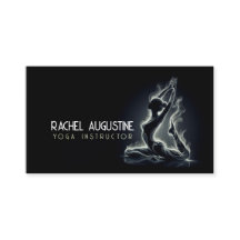 ヨガ霊気インストラクター一本足キングピジョンポーズ