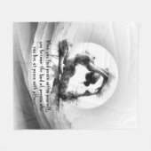 ヨガ霊気一本足キングピジョンポーズウォーター色 フリースブランケット (正面(横))