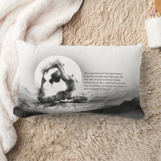 ヨガ霊気一本足キングピジョンポーズウォーター色 ランバークッション (ブランケット)