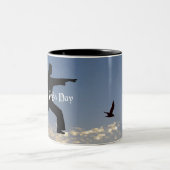 ヨガ: 戦士IIのマグ ツートーンマグカップ (中央)