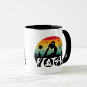 ヨガ – Peace, Love & Light マグカップ (正面右)