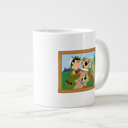 ヨギベアアンドフレンズフレームフォレスト写真 ジャンボコーヒーマグカップ (正面右)
