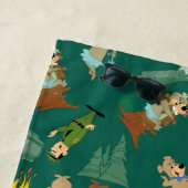 ヨギベアアンドフレンズJellystoneパークキャンプパターン ビーチタオル (インサイチュ)