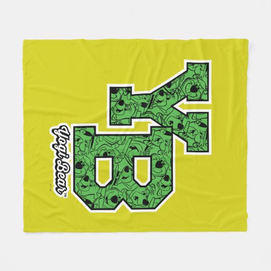 ヨギベアパターン（の模様が）あるバーシティ文字 フリースブランケット (正面(横))