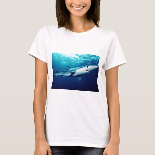 ヨシキリザメ Tシャツ (正面)