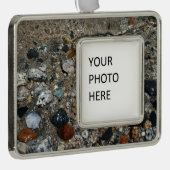ヨセミテのテナヤ湖の花崗岩の小石 シルバープレートフレームオーナメント (右)