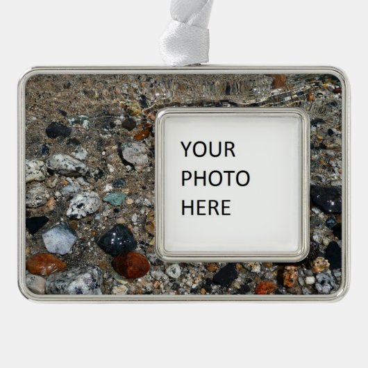 ヨセミテのテナヤ湖の花崗岩の小石 シルバープレートフレームオーナメント (正面)