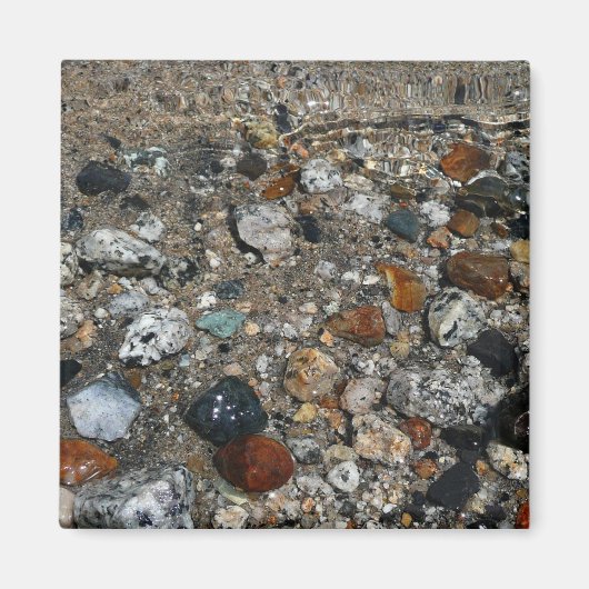 ヨセミテのテナヤ湖の花崗岩の小石 マグネット (正面)