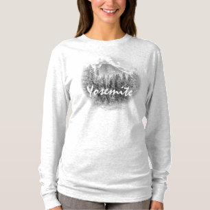 ヨセミテのハーフドーム冬とヨセミテ文字 Tシャツ