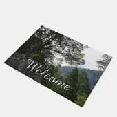 ヨセミテのヴェルナル滝への道の朝 ドアマット (アングル)