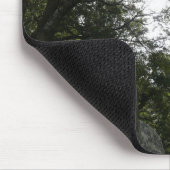 ヨセミテのヴェルナル滝への道の朝 マウスパッド (コーナー)