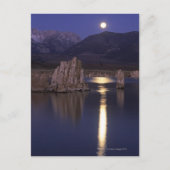 ヨセミテの外のモノレイクの景勝地2 ポストカード (正面)