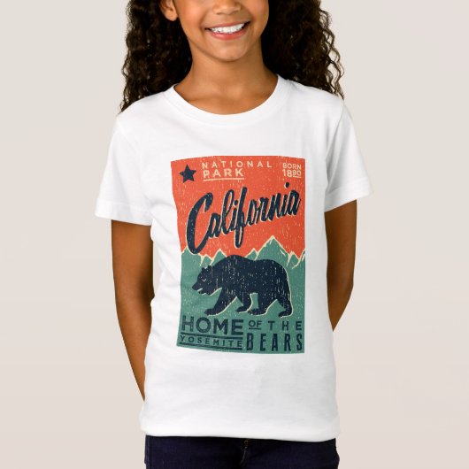 ヨセミテの家は|カリフォルニアに耐えます Tシャツ (正面)
