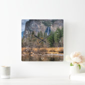 ヨセミテの景色の滝 スクエア壁時計 (ホーム)