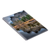 ヨセミテの景色の滝 ノートブック (右側)