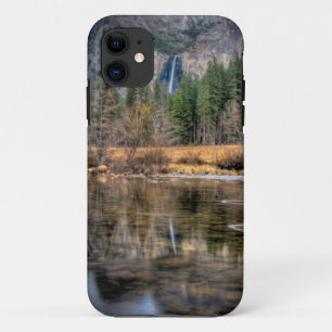 ヨセミテの景色の滝 iPhone 11 ケース