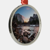 ヨセミテの谷のゲート メタルオーナメント (右)