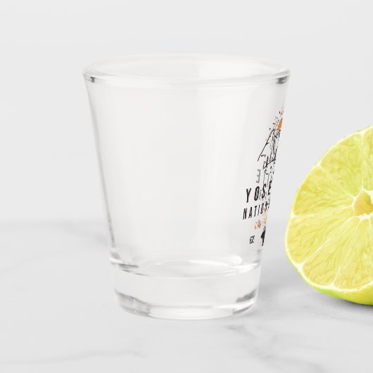 ヨセミテナショナルパークレトロサンセットマウンテン ショットグラス (左)