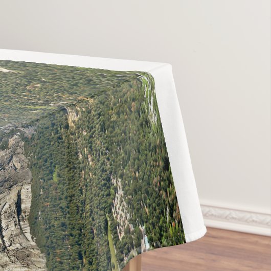 ヨセミテバレーパノラマヨセミテ テーブルクロス (インサイチュ)