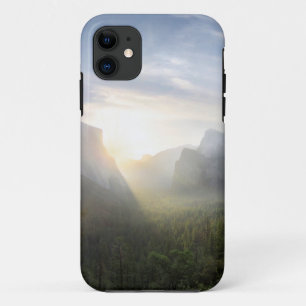 ヨセミテバレー日の出インスピレーションポイント iPhone 11 ケース