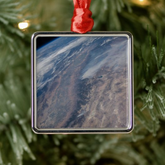 ヨセミテ国立公園とスタニスラウスフォレストでの火災 メタルオーナメント (ツリー)