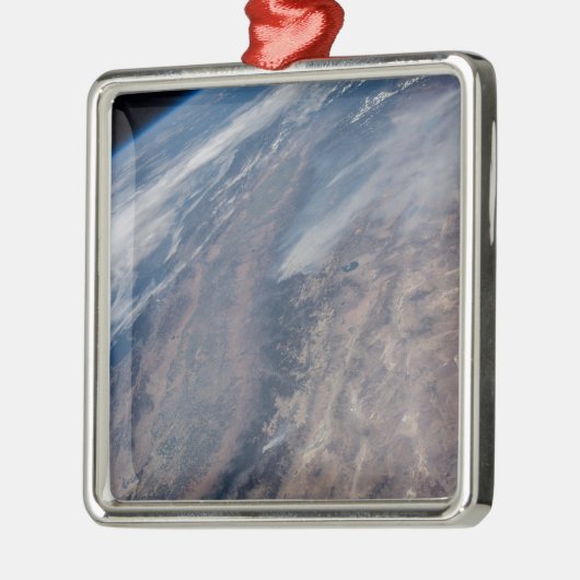 ヨセミテ国立公園とスタニスラウスフォレストでの火災 メタルオーナメント (左)