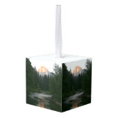 ヨセミテ国立公園のハーフドームサンセット キューブオーナメント (裏面アングル)