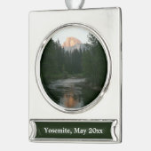 ヨセミテ国立公園のハーフドームサンセット シルバープレートバナーオーナメント (左)