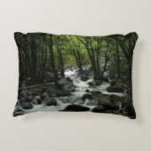 ヨセミテ国立公園のブリダルヴェイルクリーク アクセントクッション (裏面)