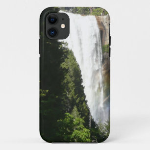 ヨセミテ国立公園のヴァーナル・フォールズ II iPhone 11 ケース