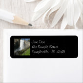 ヨセミテ国立公園のヴェルナル滝I ラベル (インサイチュ)