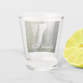 ヨセミテ国立公園のヴェルナル滝II ショットグラス (裏面)