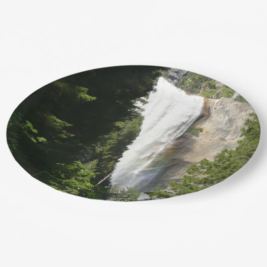 ヨセミテ国立公園のヴェルナル滝II ペーパープレート (アングル)