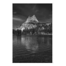 ヨセミテ国立公園の大聖堂山頂