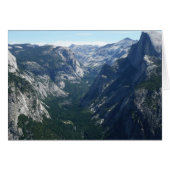 ヨセミテ国立公園の氷河からの眺め (正面横)