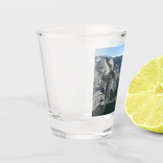 ヨセミテ国立公園の氷河からの眺め ショットグラス (左)