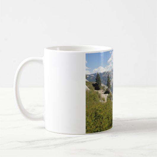 ヨセミテ国立公園カリフォルニア半分のドームの谷 コーヒーマグカップ (左)