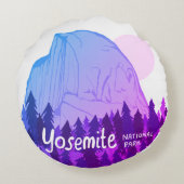 ヨセミテ国立公園ハーフドームホワイトパープル ラウンドクッション (裏面)