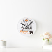 ヨセミテ国立公園ベアミニマリストマウンテン ラウンド壁時計 (ホーム)