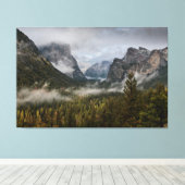 ヨセミテ国立公園 (60" x 40") キャンバスプリント (インサイチュ (ウッドフロア))